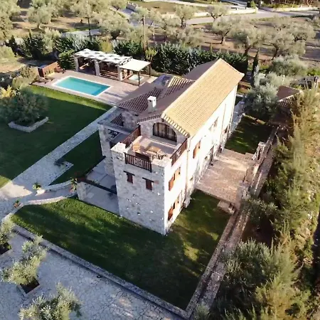 Palazzo Di P Villa, World 5th Award Vila
