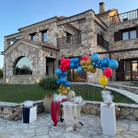 Villa Palazzo Di P Villa, World 5th Award
