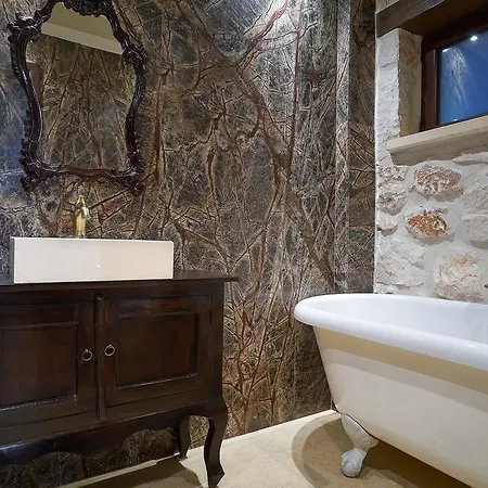 Palazzo Di P Villa, World 5th Award