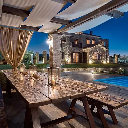 Palazzo Di P Villa, World 5th Award